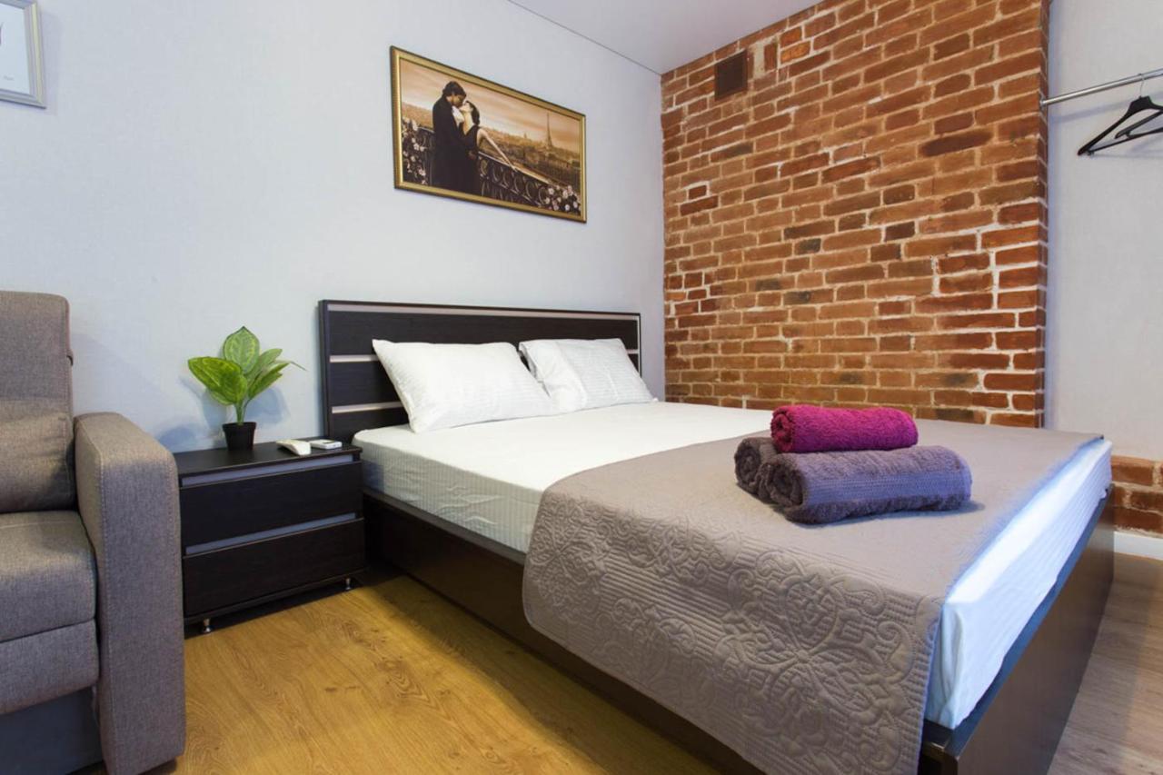 Cozy Studio In The City Center - Mykoly Khvylovoho Str 5-1 Kharkov Ngoại thất bức ảnh